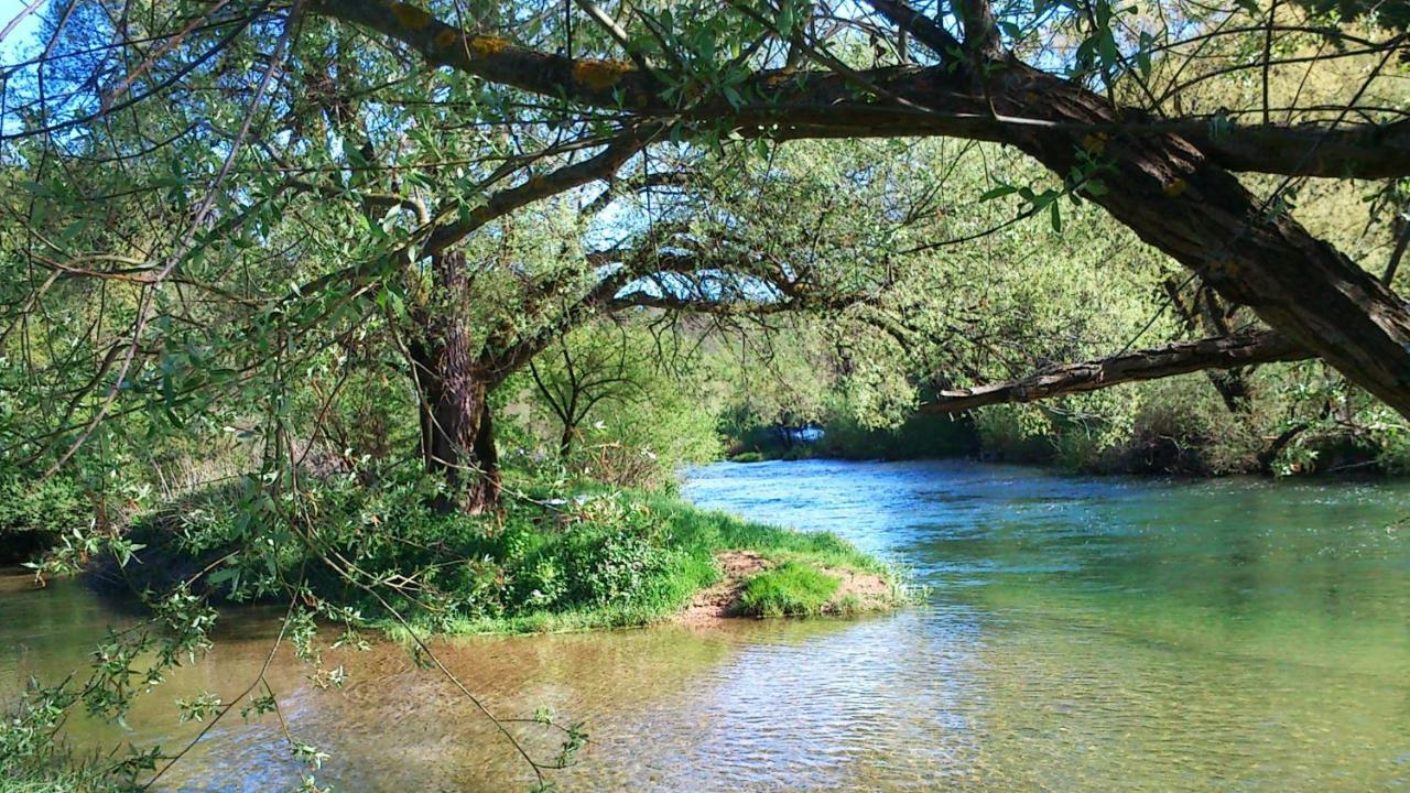Smaragd River Near Rastoke & Plitvice Lakes Slunj Exterior photo