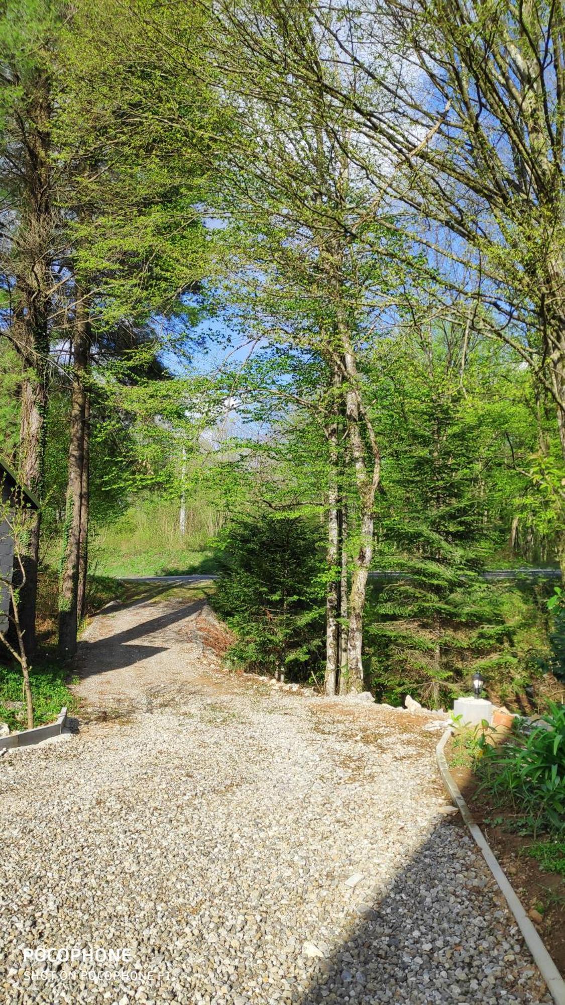 Smaragd River Near Rastoke & Plitvice Lakes Slunj Exterior photo